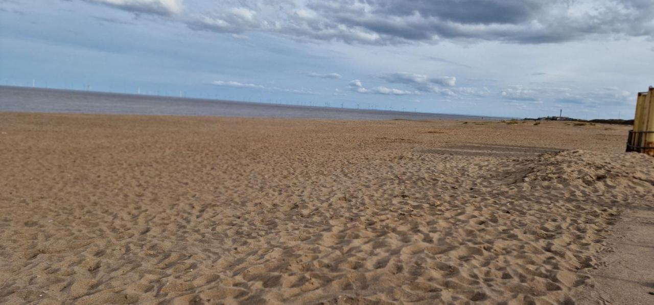 Staycation Coastfields Holiday Park Jg84 Инголдмелс Экстерьер фото