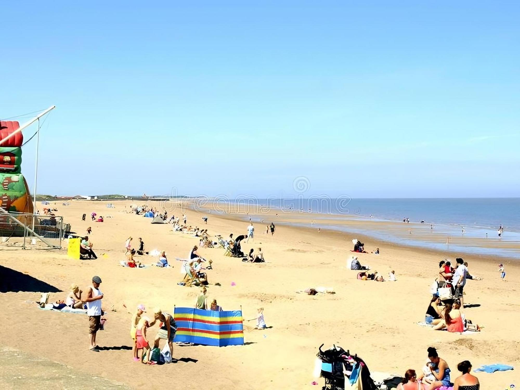 Staycation Coastfields Holiday Park Jg84 Инголдмелс Экстерьер фото